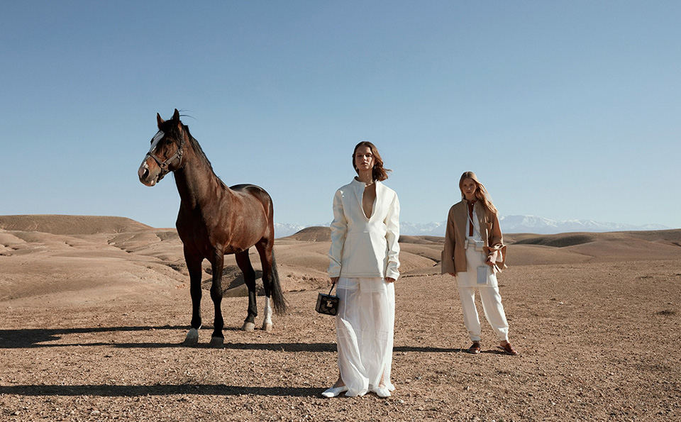 SHAOXING RUIQI TEXTILE & GREMMENT CO., LTD.