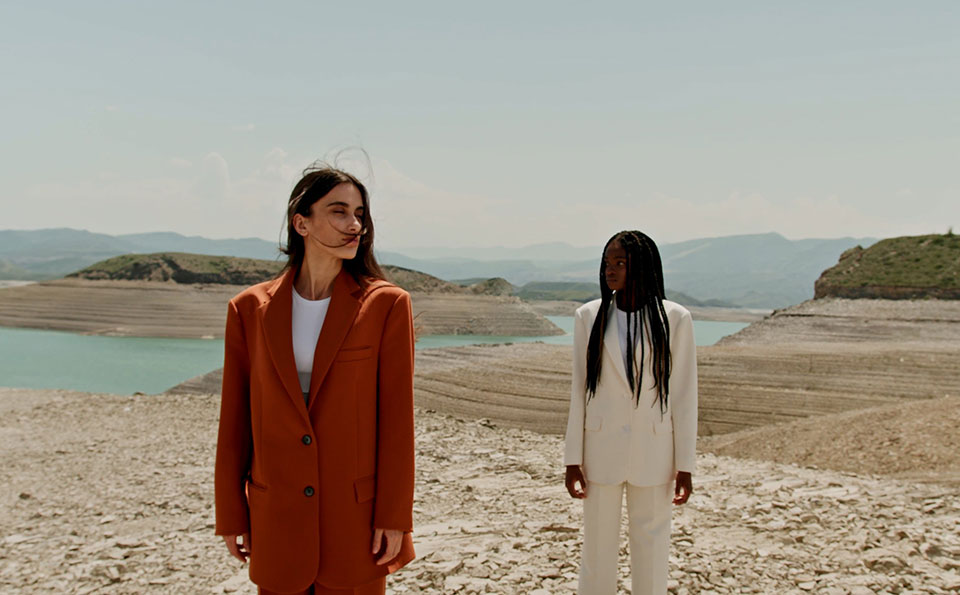 SHAOXING RUIQI TEXTILE & GREMMENT CO., LTD.