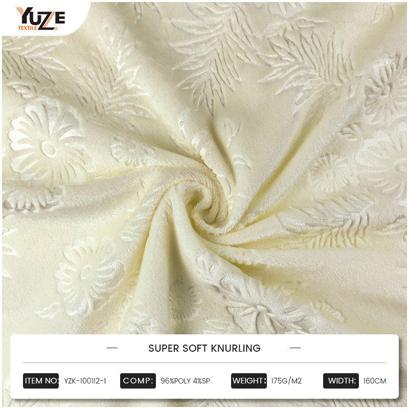 Kako se utisnuta tkanina transformira moda, dizajn interijera i tekstilna inovacija?